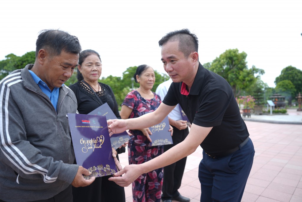 Hành trình tri ân một thế hệ thanh xuân đã hóa thành bất tử