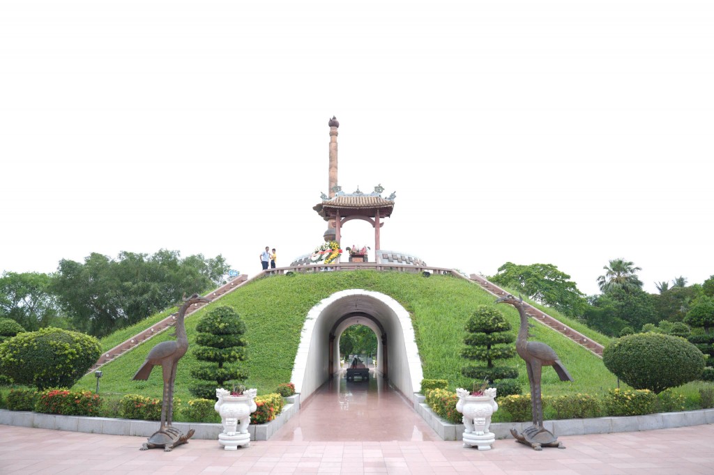 Hành trình tri ân một thế hệ thanh xuân đã hóa thành bất tử