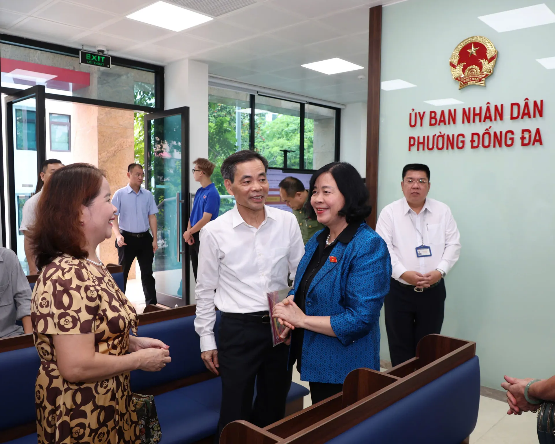 Bí thư Thành ủy Hà Nội Bùi Thị Minh Hoài với cử tri Đơn vị bầu cử số 1