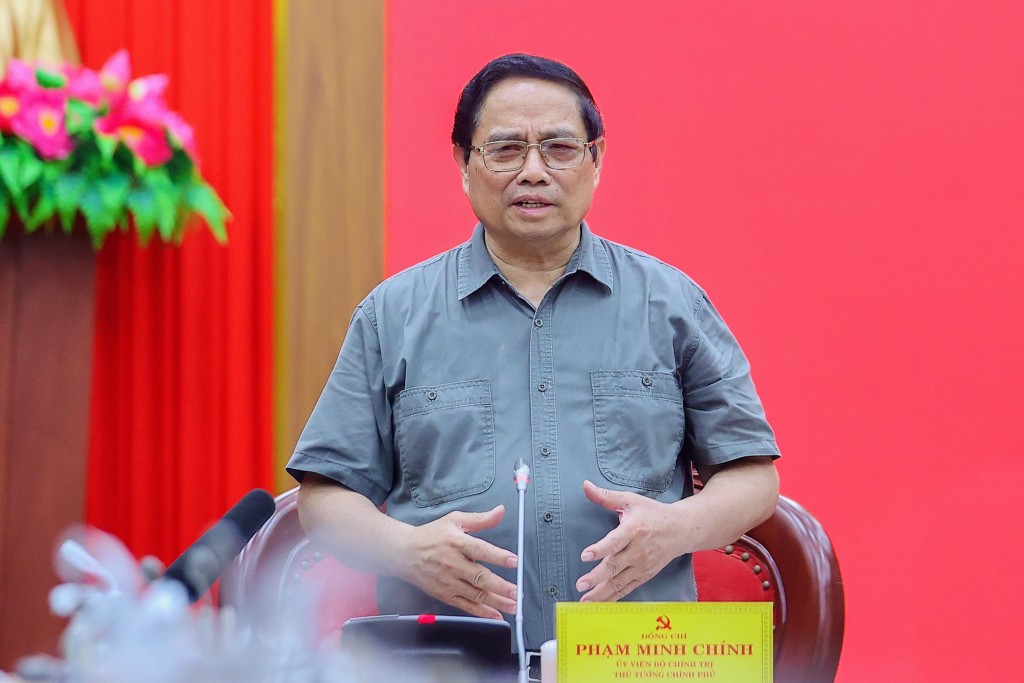 Thủ tướng Phạm Minh Chính phát biểu tại cuộc làm việc với Ban Thường vụ Tỉnh ủy Quảng Trị - Ảnh: VGP/Nhật Bắc