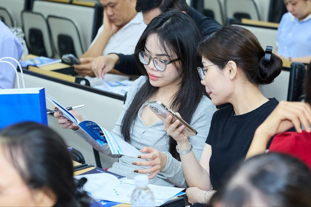 Đồng hành cùng hộ khoán chuyển sang kê khai: Hiểu đúng, làm đúng
