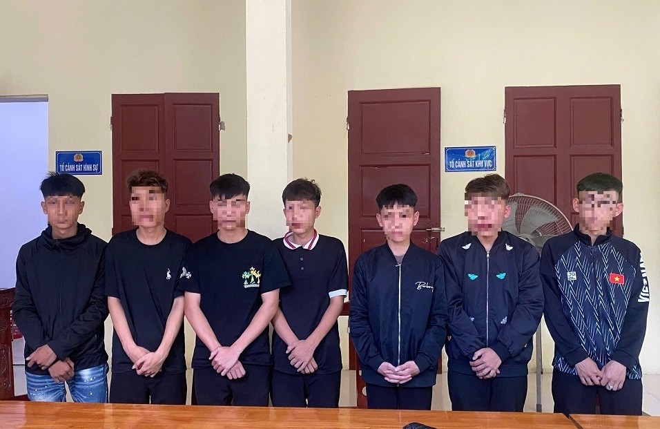 Các đối tượng bị tạm giữ