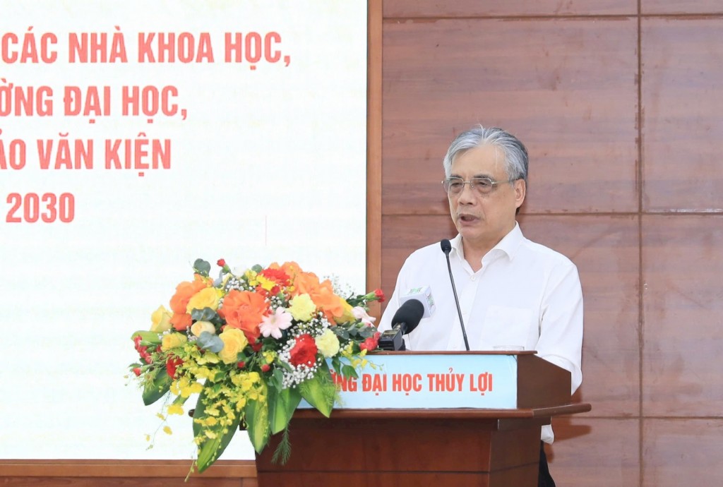 Đầu tàu dẫn dắt, lan tỏa phát triển kinh tế, công nghệ