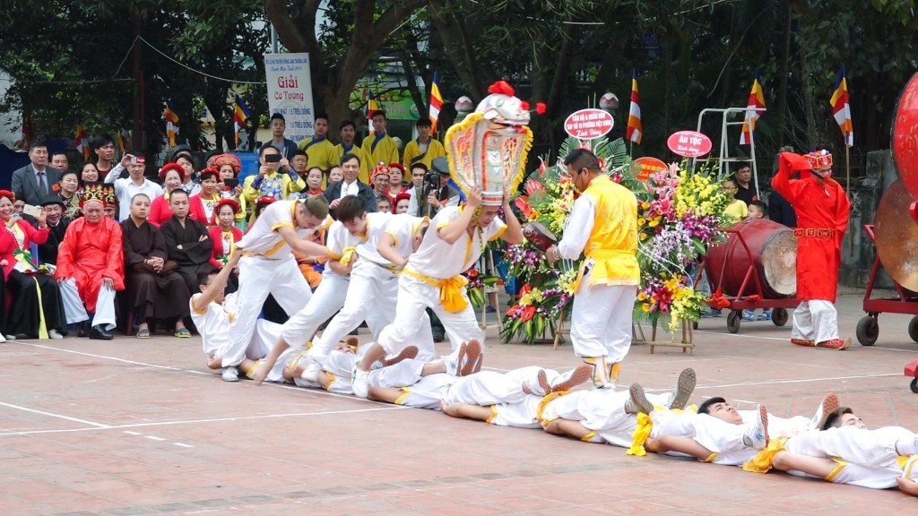 sân khấu lễ hội 2025