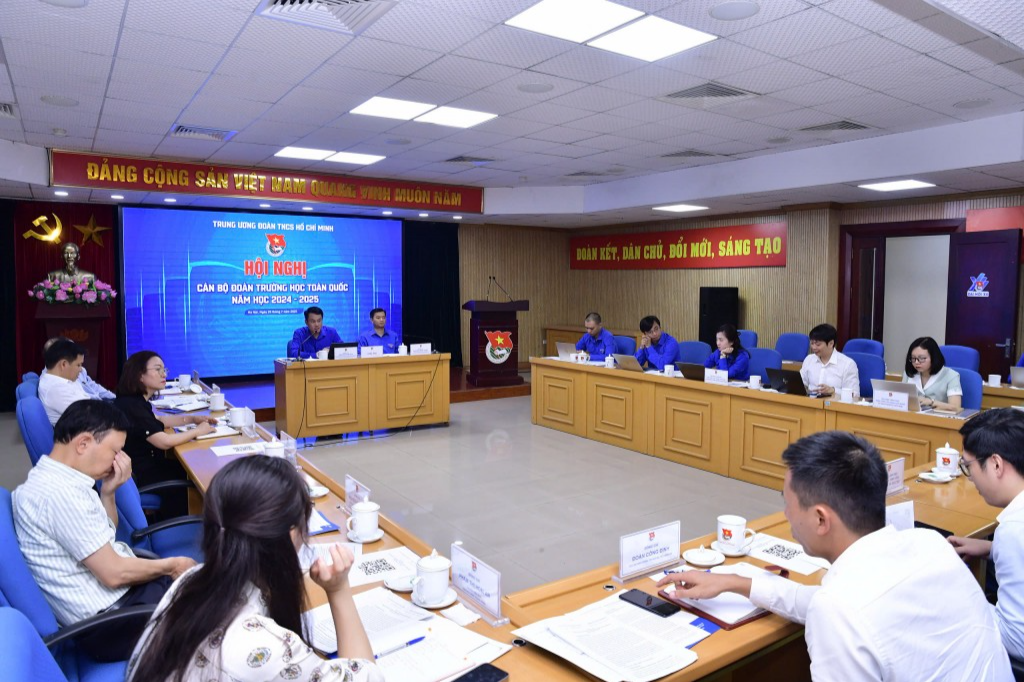 Toàn cảnh hội nghị 