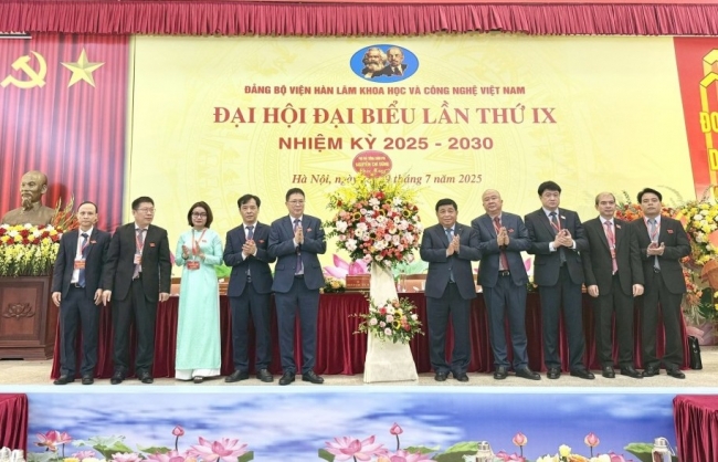 Thiết lập "thương hiệu" Viện Hàn lâm Khoa học công nghệ Việt Nam dựa trên phát triển ngành công nghệ chiến lược