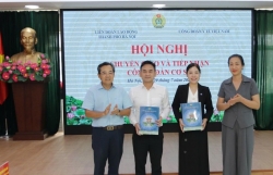 Bàn giao Công đoàn cơ sở trực thuộc Công đoàn Y tế Việt Nam