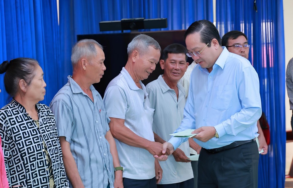 Không ai bị bỏ lại phía sau trên hành trình phát triển
