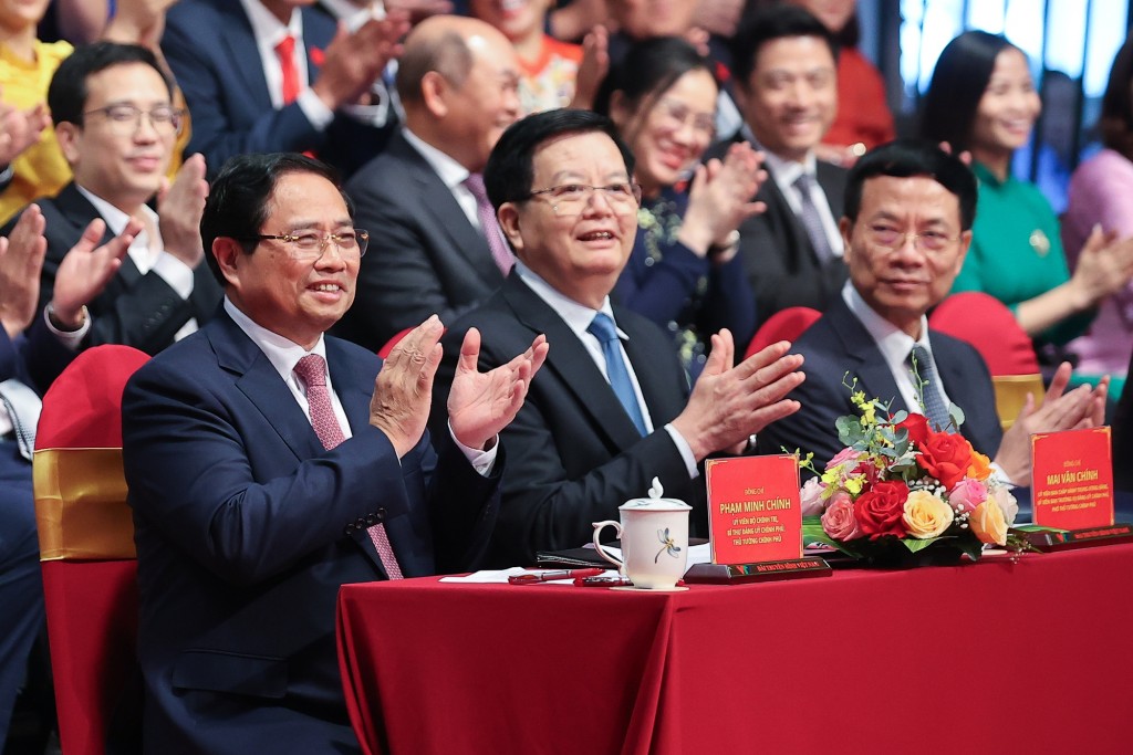 Thủ tướng Phạm Minh Chính; Phó Thủ tướng Mai Văn Chính; Bộ trưởng Bộ Khoa học và Công nghệ Nguyễn Mạnh Hùng; lãnh đạo các ban, bộ, ngành Trung ương tham dự Đại hội - Ảnh: VGP/Nhật Bắc