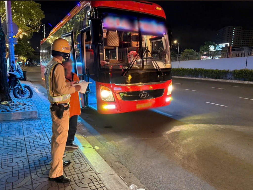 TP Hồ Chí Minh xử phạt hơn 1.000 trường hợp vi phạm kinh doanh vận tải