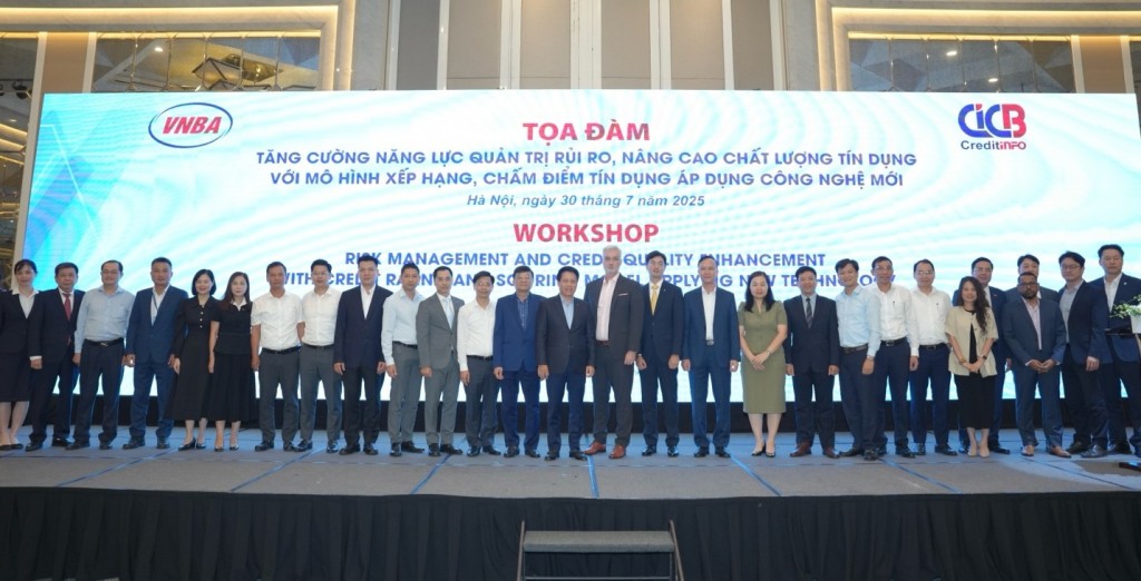 Ứng dụng mô hình xếp hạng, chấm điểm tín dụng áp dụng công nghệ cao - tăng cường năng lực quản trị rủi ro, nâng cao chất lượng tín dụng
