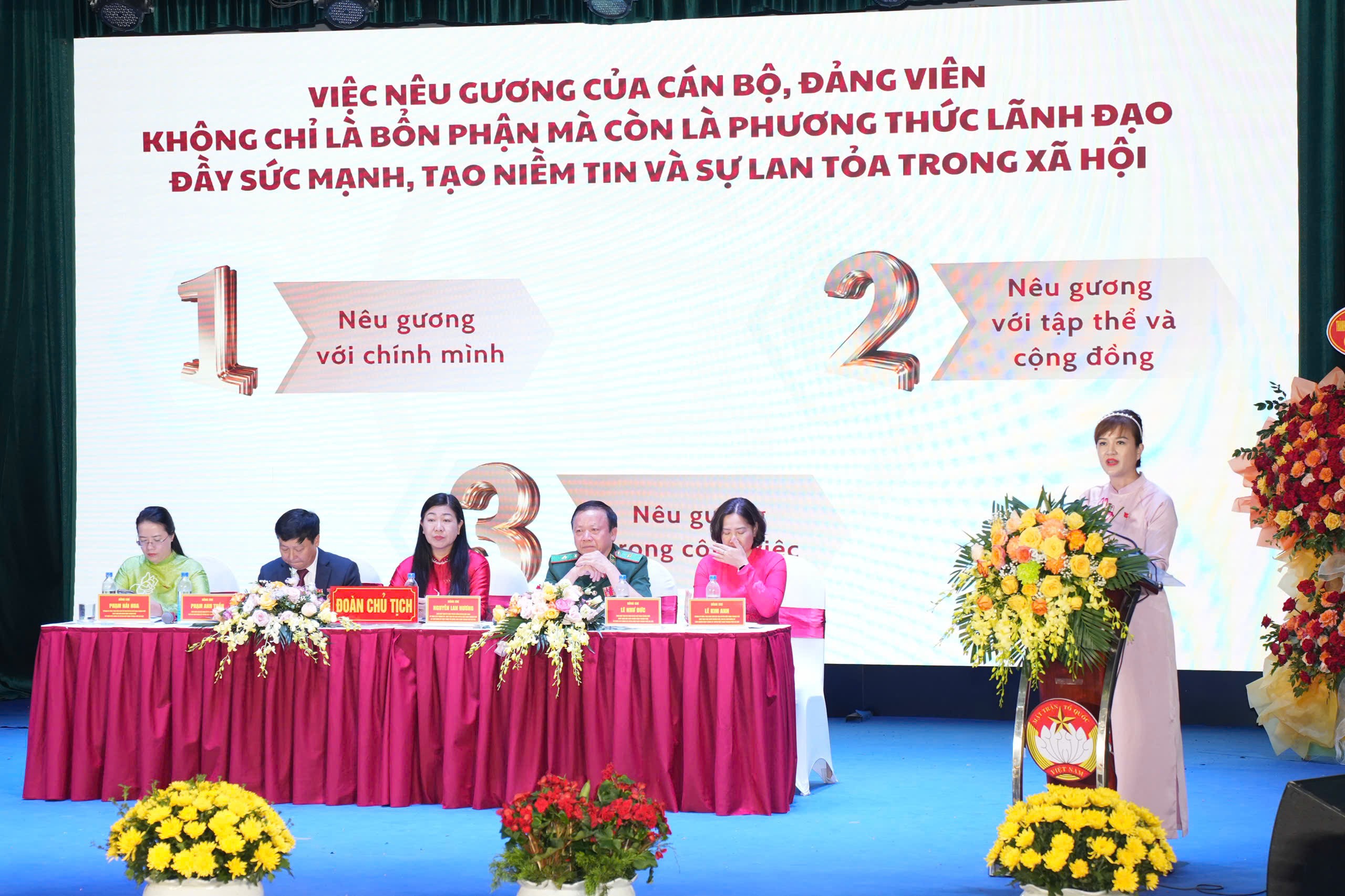 Sứ mệnh nêu gương, dấn thân, phụng sự vì Nhân dân