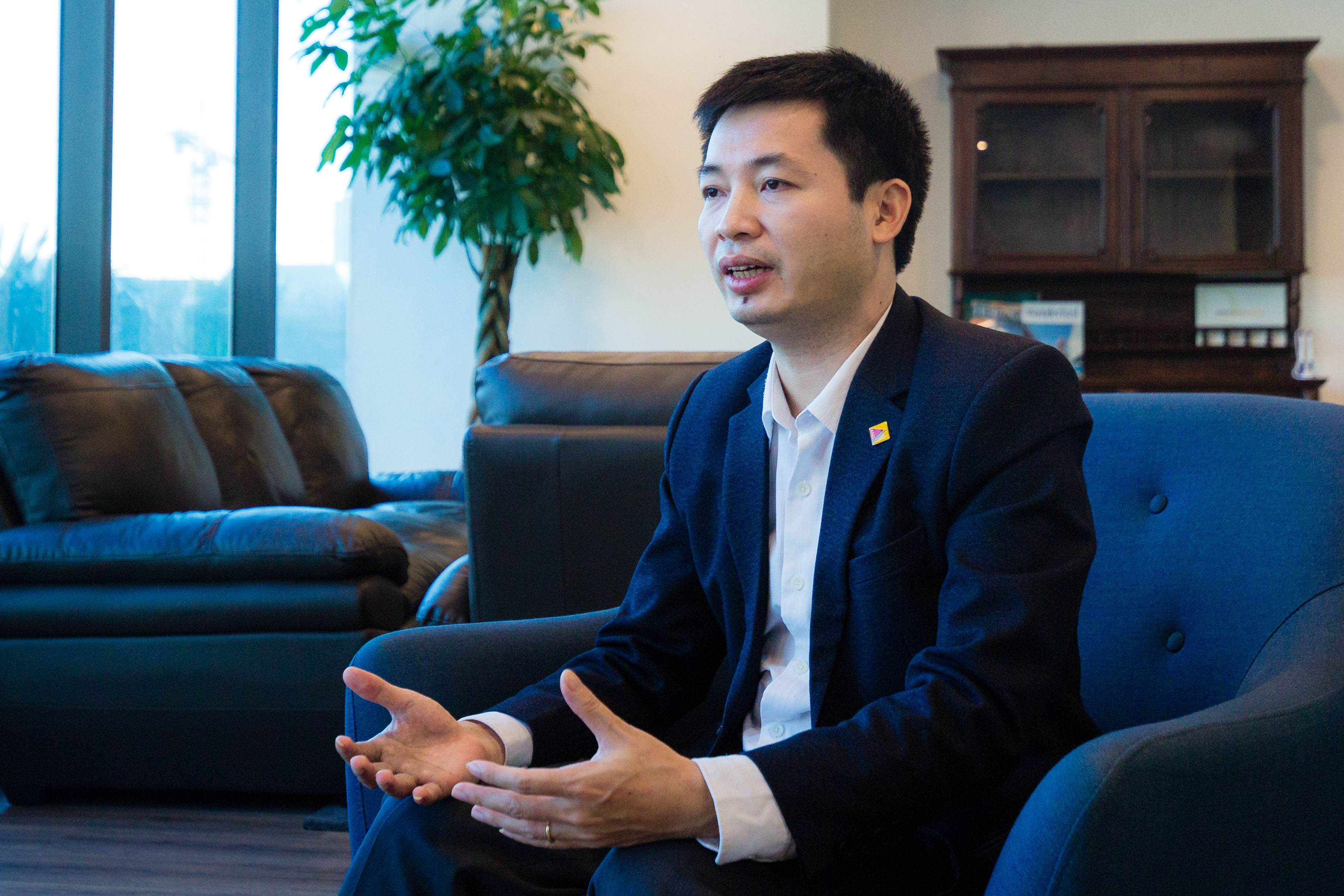 Ông Nguyễn Quang Huy, CEO Khoa Tài chính - Ngân hàng, Trường Đại học Nguyễn Trãi cho rằng, Việt Nam đã đầy đủ điều kiện để thực hiện thành công cuộc cách mạng tinh gọn bộ máy, đặc biệt là việc sáp nhập các địa phương, bỏ cấp trung gian (cấp huyện).