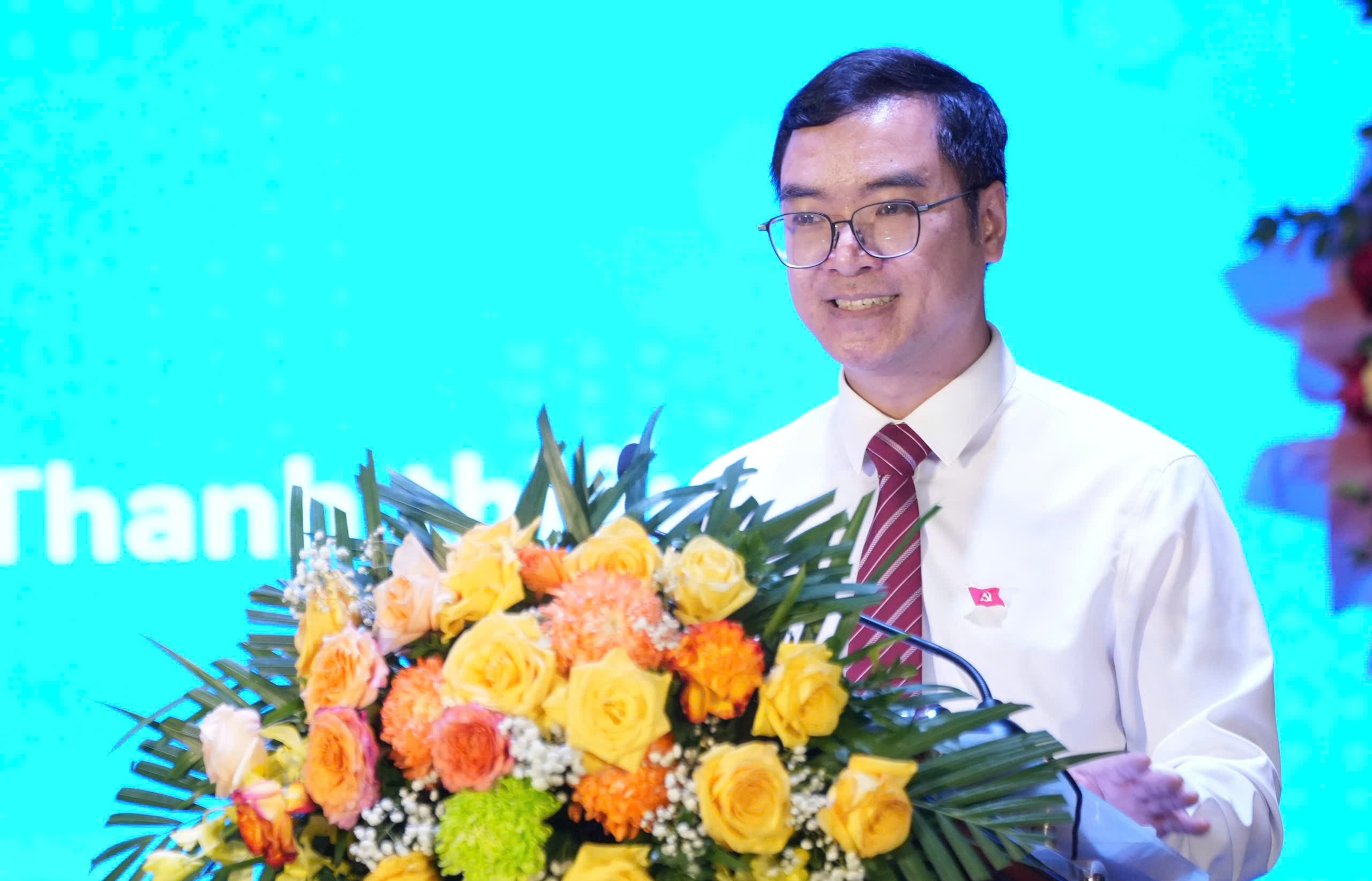 Đẩy mạnh chuyển đổi số trong công tác đảng