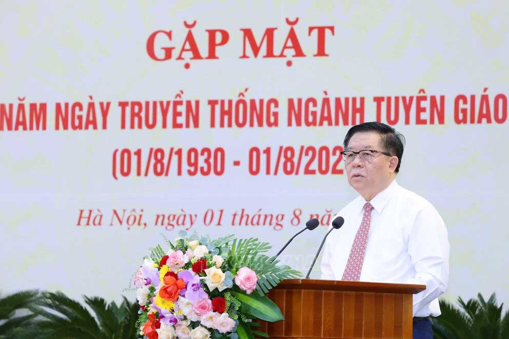 Đồng chí Nguyễn Trọng Nghĩa, Ủy viên Bộ Chính trị, Bí thư Trung ương Đảng, Trưởng Ban Tuyên giáo và Dân vận Trung ương