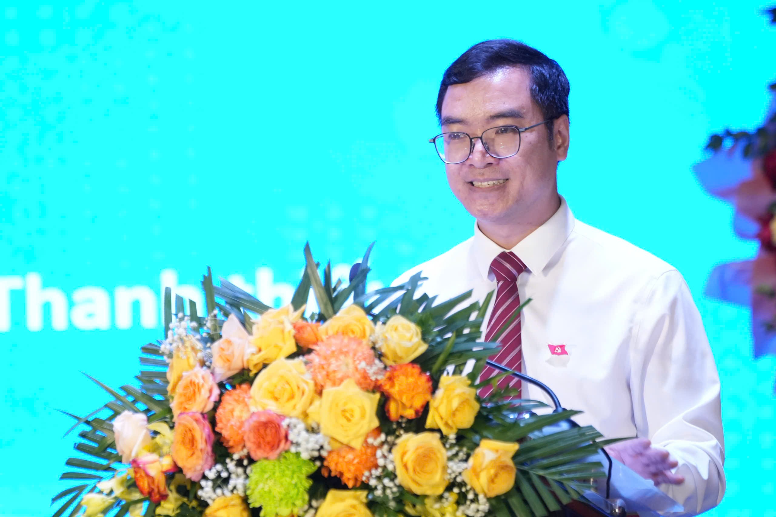 Đẩy mạnh chuyển đổi số trong công tác đảng