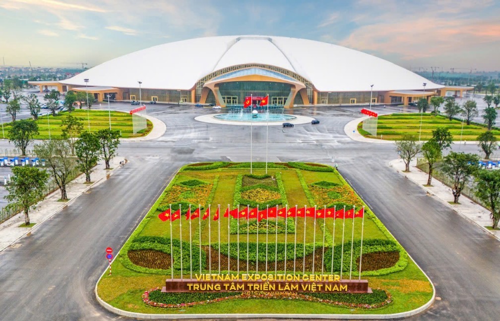 Thủ tướng yêu cầu khẩn trương triển khai công tác tổ chức Triển lãm thành tựu đất nước
