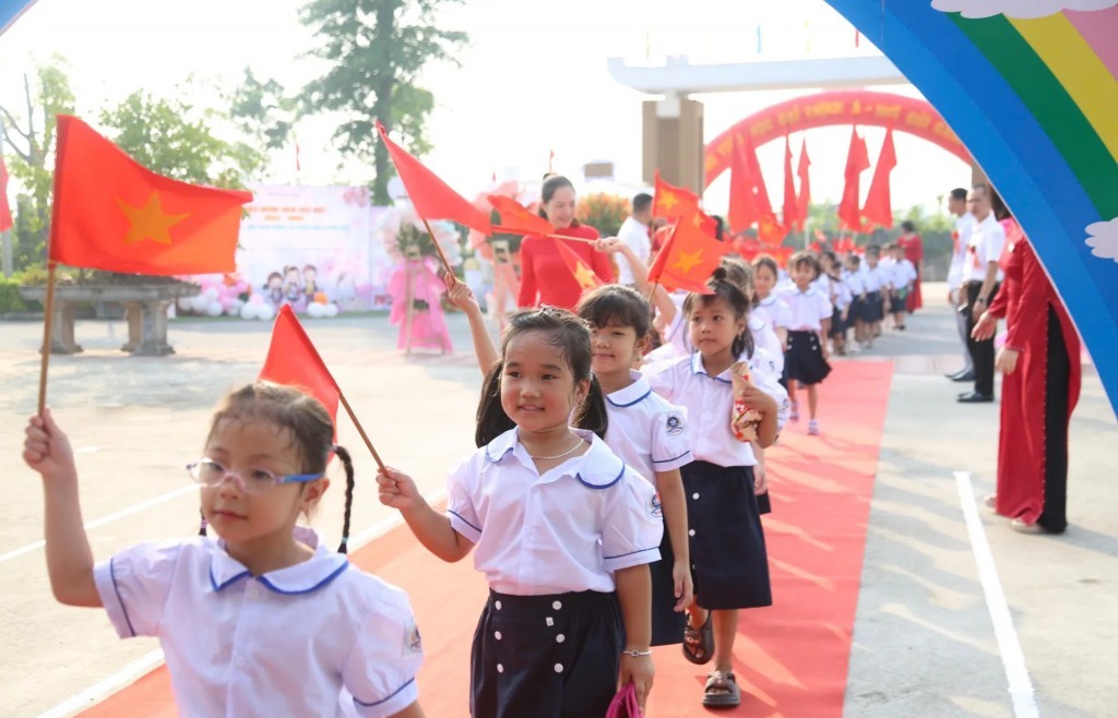 Phấn đấu vì sự nghiệp giáo dục trên miền quê văn hiến