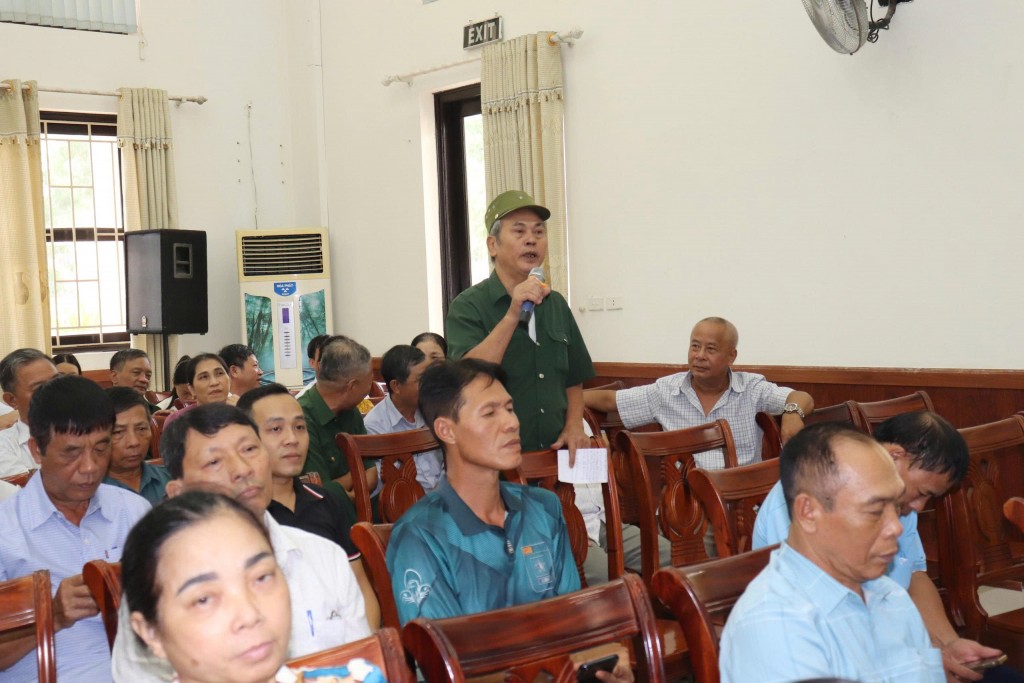 Nhanh chóng xem xét, giải quyết các kiến nghị của cử tri theo đúng quy định