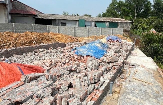 Tăng cường công tác quản lý đất đai, trật tự xây dựng