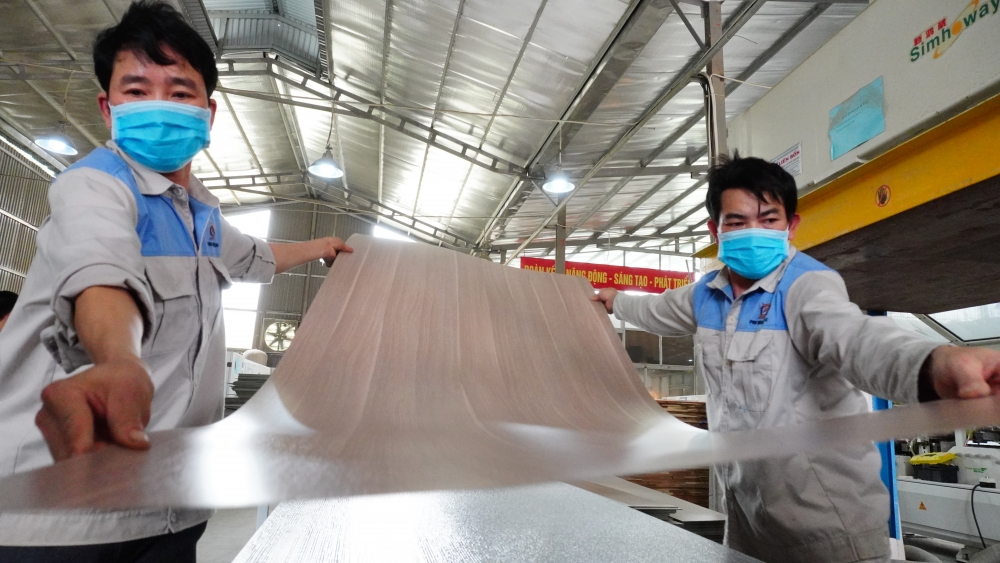 Khu vực kinh tế tư nhân cần phát huy tinh thần chủ động, linh hoạt chuẩn bị các điều kiện để duy trì và thúc đẩy sản xuất kinh doanh, nâng cao khả năng tham gia và năng lực cạnh tranh bình đẳng trong nền kinh tế thị trường