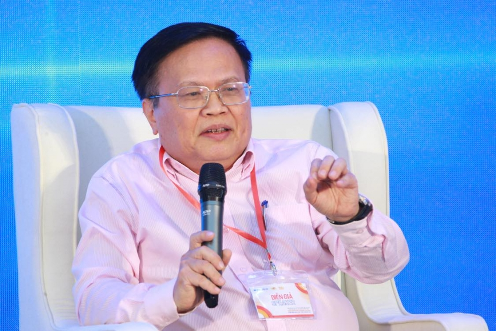 TS. Nguyễn Đình Cung, nguyên Viện trưởng Viện Nghiên cứu quản lý kinh tế Trung ương (nay là Viện Nghiên cứu chính sách và Chiến lược, thuộc Ban Chính sách, chiến lược Trung ương), người được xem là “kiến trúc sư trưởng” các phiên bản xây dựng Luật Công ty, Luật Doanh nghiệp đầu tiên của Việt Nam
