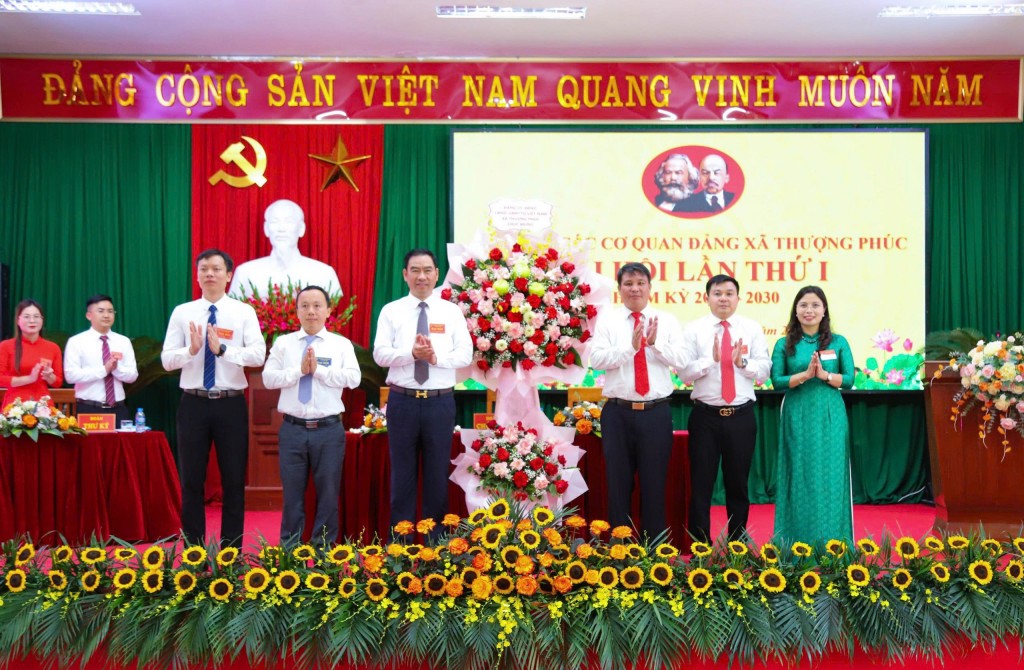 Nâng cao năng lực lãnh đạo và sức chiến đấu của tổ chức Đảng