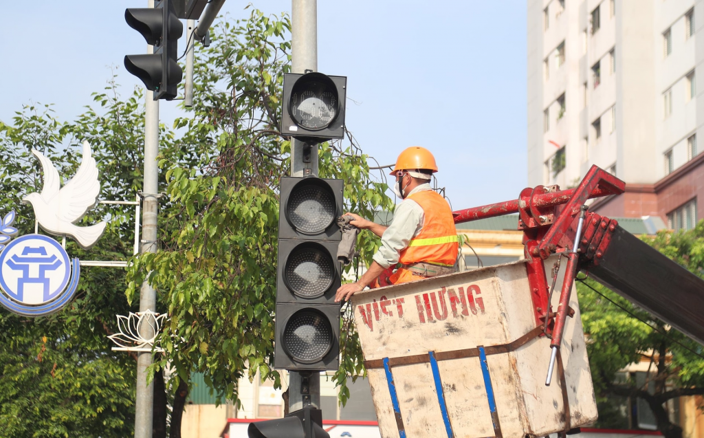 Hà Nội gấp rút chỉnh trang đô thị phục vụ các dịp lễ lớn