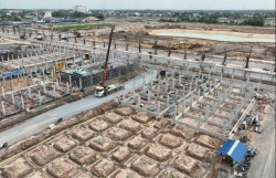 Cận cảnh công trường dự án tỷ đô của Vinhomes tại Tây Bắc TP HCM