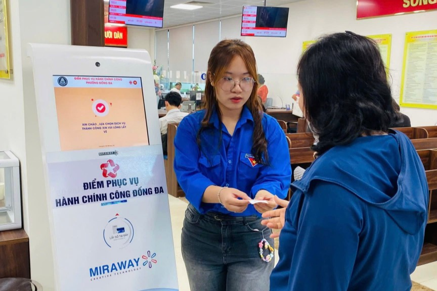 Một đội hình, nhiều nhiệm vụ hỗ trợ vận hành chính quyền hai cấp