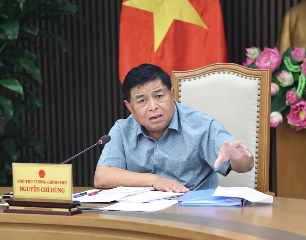 Phó Thủ tướng Nguyễn Chí Dũng yêu cầu các bộ, ngành cần đẩy nhanh tiến độ thực hiện các nhiệm vụ phát triển khoa học, công nghệ - Ảnh: VGP/Tuấn Dũng