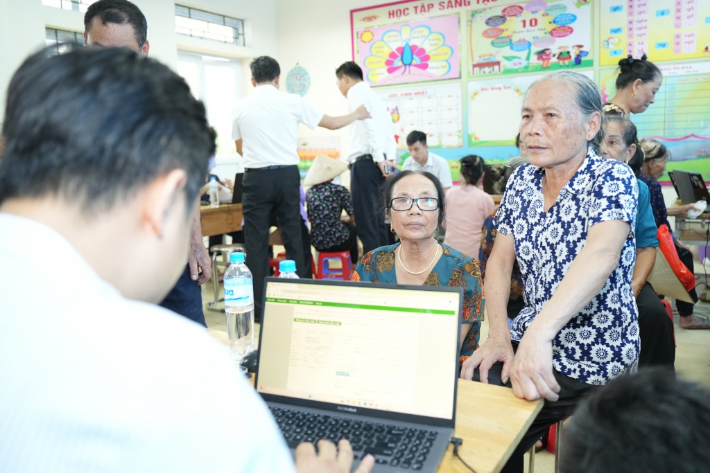 Mô hình hồ sơ sức khoẻ điện tử hướng tới kết nối với mô hình khám chữa bệnh từ xa để người dân chủ động tìm kiếm, tương tác trực tuyến với bệnh viện, bác sĩ khi có nhu cầu về chăm sóc sức khỏe.