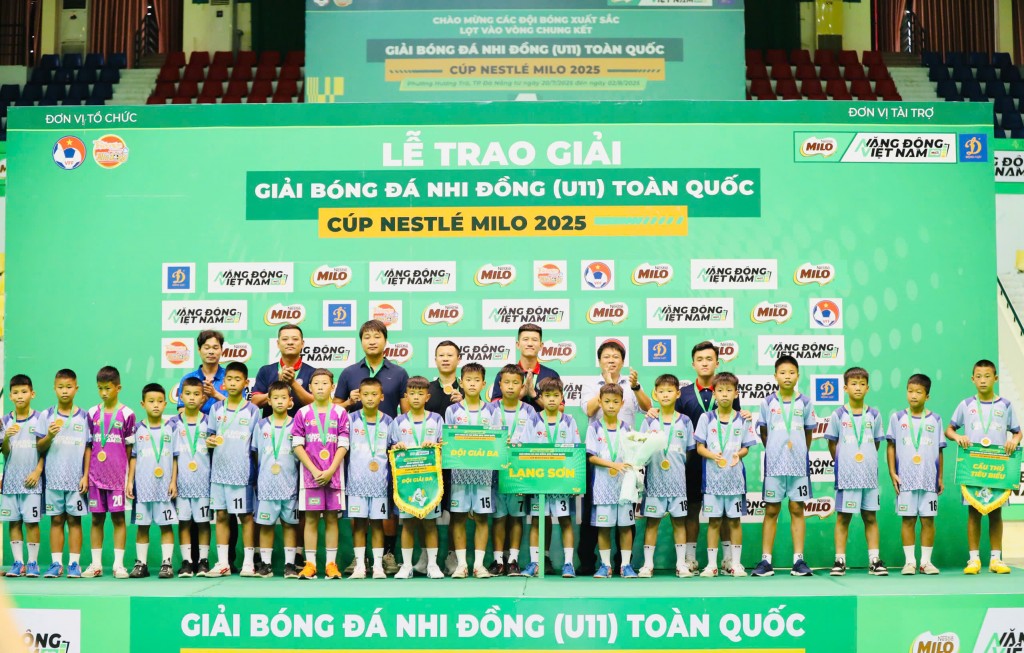 U11 Hưng Yên lần đầu đăng quang Giải bóng đá Nhi đồng Toàn quốc