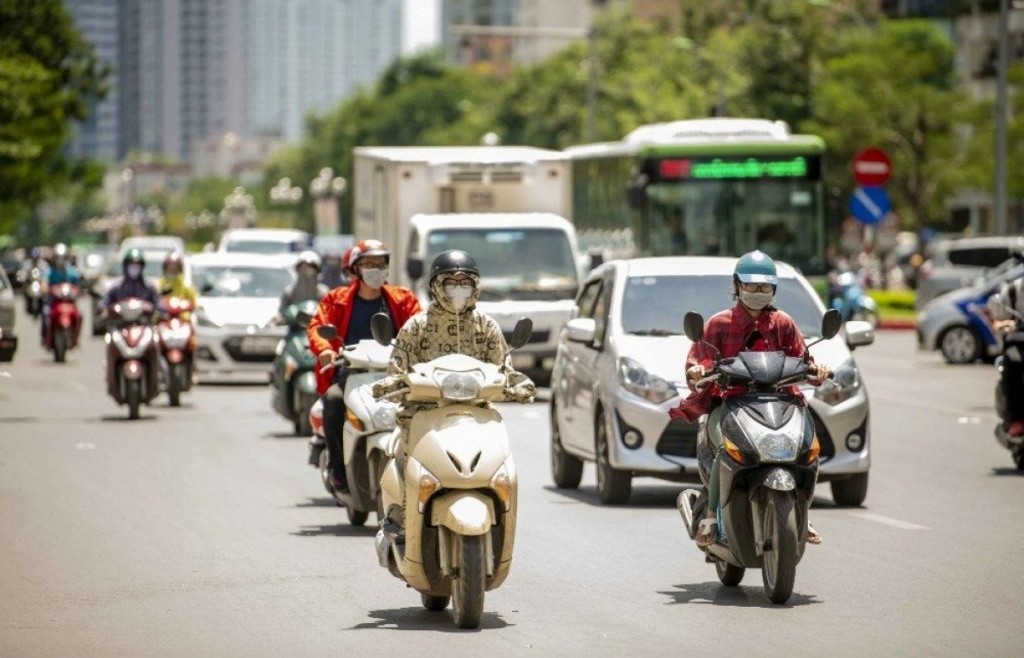 Bắc Bộ nắng nóng diện rộng, Hà Nội có nơi trên 36 độ C