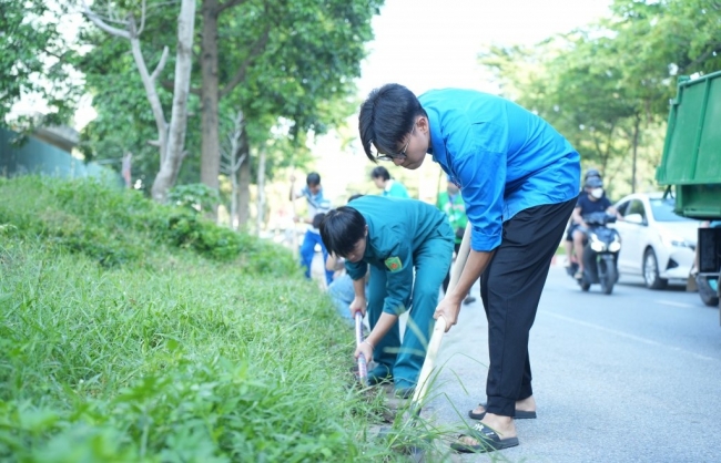 Người dân Hà Nội chung tay xây dựng Thủ đô xanh, sạch, đẹp