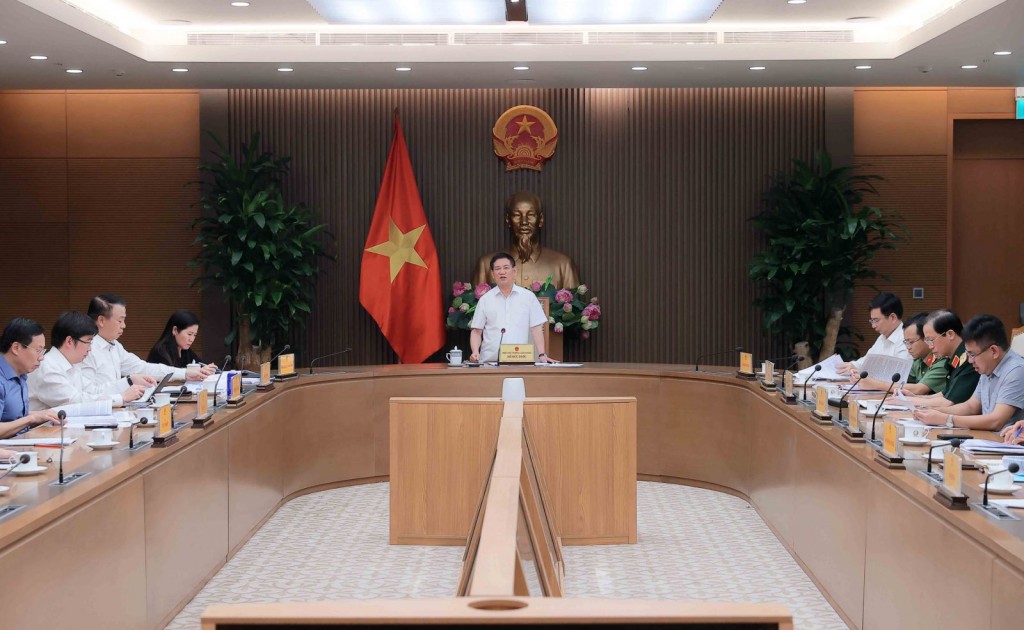 Phó Thủ tướng Chính phủ Hồ Đức Phớc họp với các bộ ngành về kế hoạch tài chính - ngân sách giai đoạn 2026-2030 và một số nội dung liên quan đến ngân sách nhà nước và đầu tư công - Ảnh: VGP/Trần Mạnh