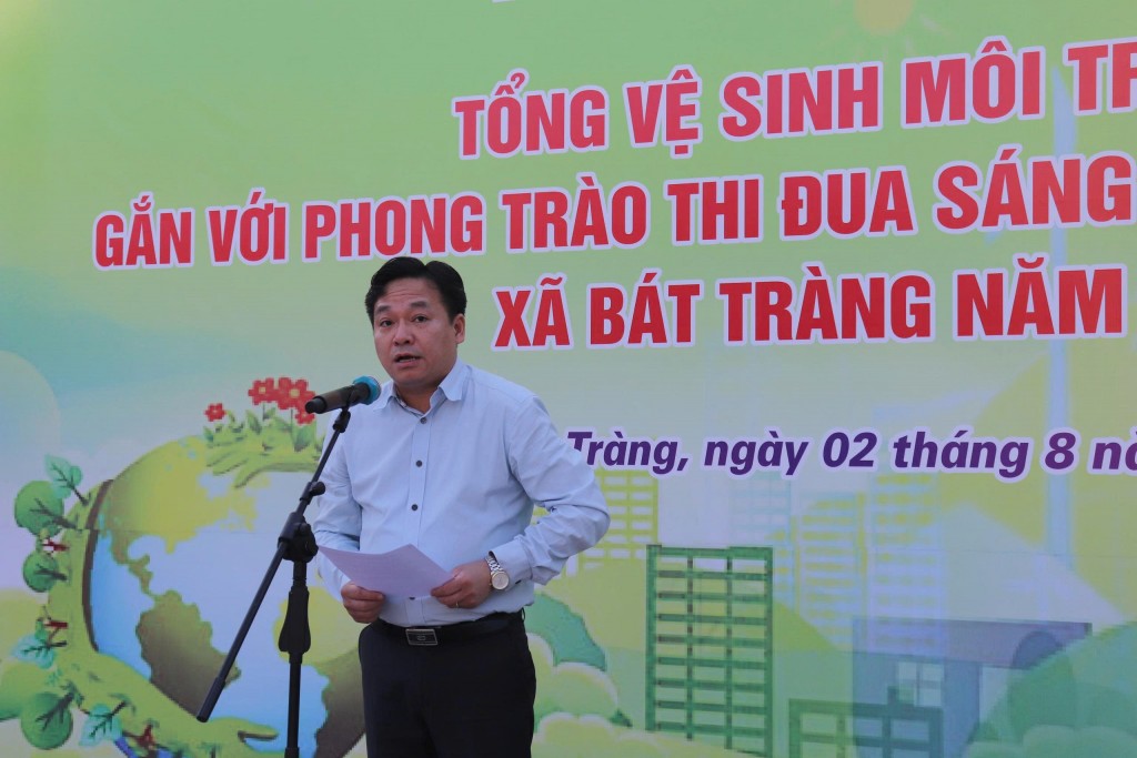 Nhân dân xã Bát Tràng đồng hành xây dựng môi trường sống an toàn, trong lành