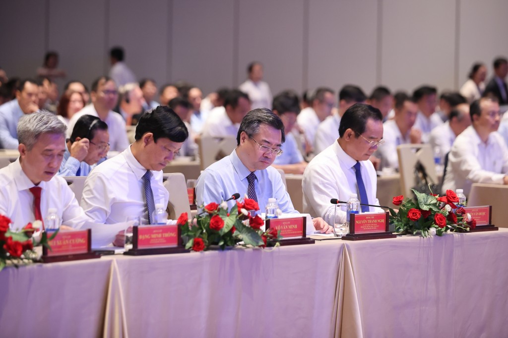 Các đại biểu tham dự Hội nghị quán triệt, triển khai Nghị quyết của Quốc hội về Trung tâm tài chính quốc tế tại Việt Nam - Ảnh: VGP/Nhật Bắc