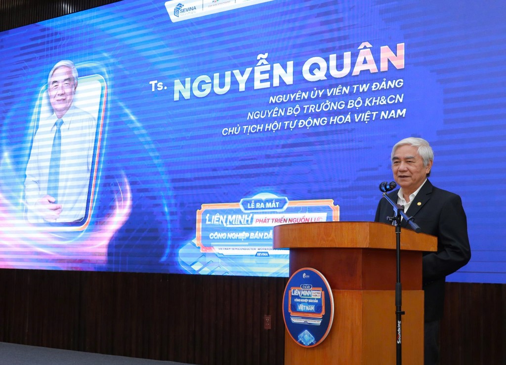 TS. Nguyễn Quân, Chủ tịch Hội Tự động hóa Việt Nam, nguyên Bộ trưởng Bộ Khoa học & Công nghệ phát biểu tại sự kiện