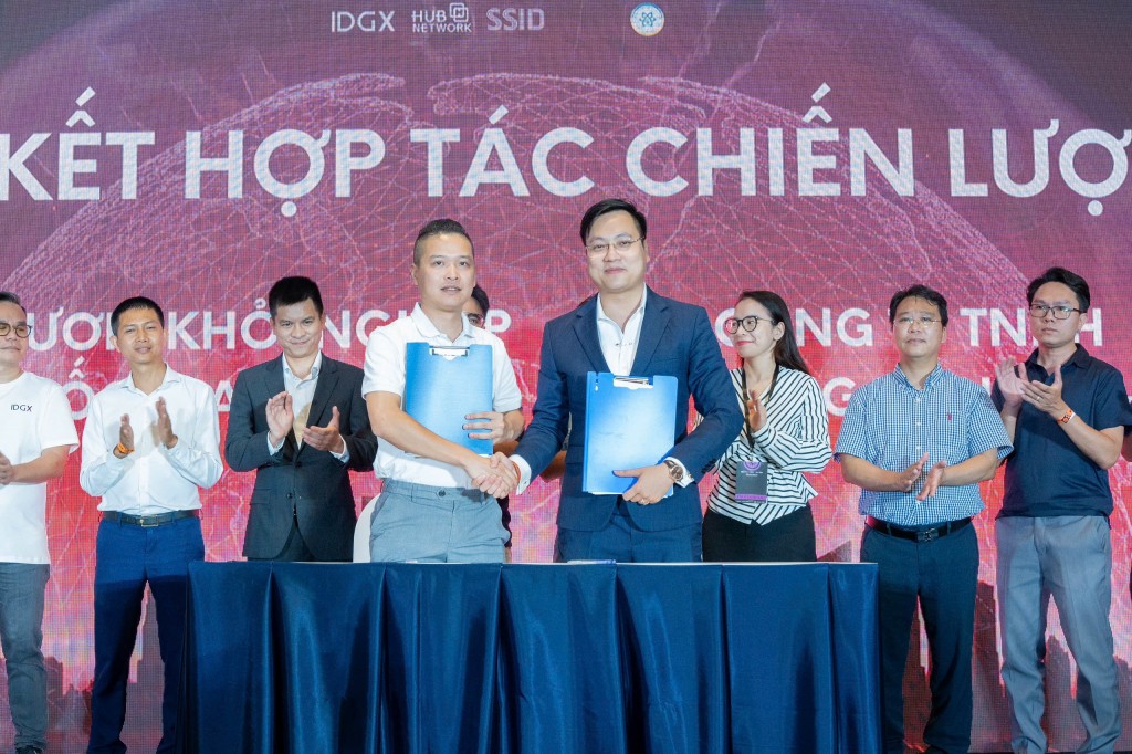 Vườn Ươm Khởi Nghiệp Quốc Gia đã ký kết loạt biên bản ghi nhớ hợp tác với các đối tác chiến lược hàng đầu trong lĩnh vực công nghệ, vận hành và đổi mới sáng tạo, tạo nền móng cho một hệ sinh thái khởi nghiệp toàn diện và bền vững