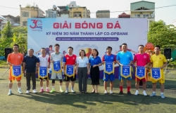 Sôi nổi giải bóng đá chào mừng 30 năm thành lập Co-opBank