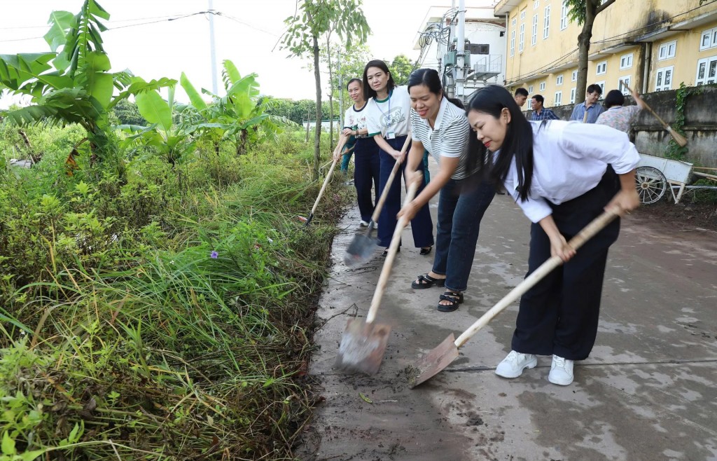 Những ngày cuối tuần xanh tại xã Hồng Vân