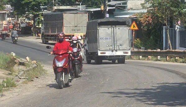 Sau sửa chữa, cầu Phong Thử vẫn thấp thỏm nguy cơ mất an toàn