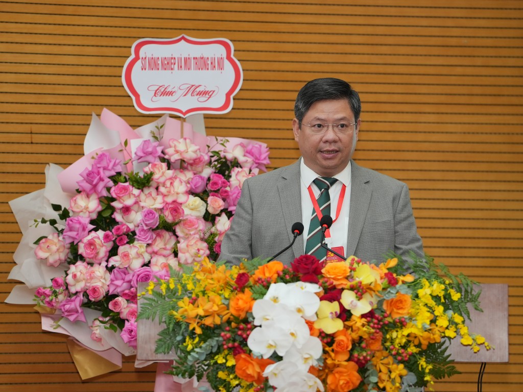 đồng chí Nguyễn Anh Quân – Bí thư Đảng ủy phường Ô Chợ Dừa