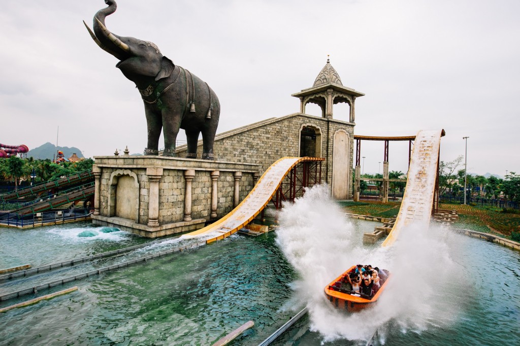 Sun Centro Town cách Sun World Ha Long chỉ vài phút đi bộ (Ảnh: Sun Property)
