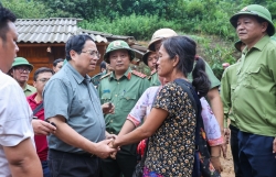 Khẩn trương, quyết liệt, không để người dân bị đói, không có chỗ ở