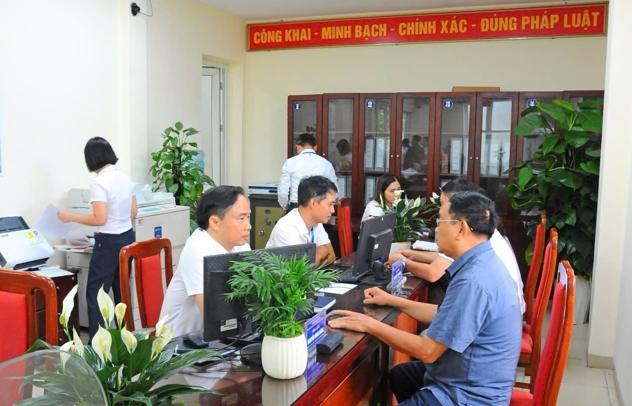 Rà soát, cắt giảm, đơn giản hóa 100% thủ tục hành chính nội bộ
