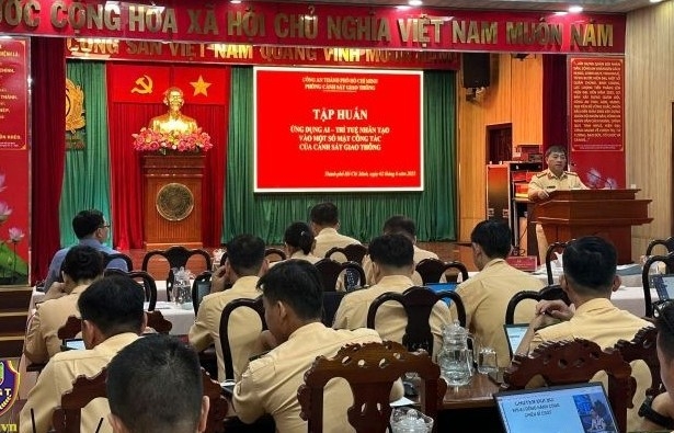 Tập huấn ứng dụng công nghệ AI vào phục vụ công tác nghiệp vụ