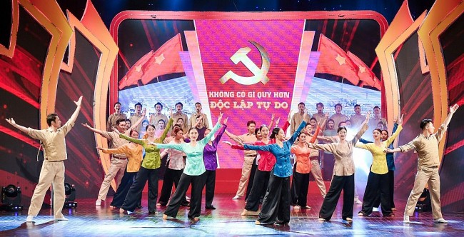 Hà Nội trong tầm nhìn mới: Lấy văn hóa làm nền tảng, đặt con người vào trung tâm