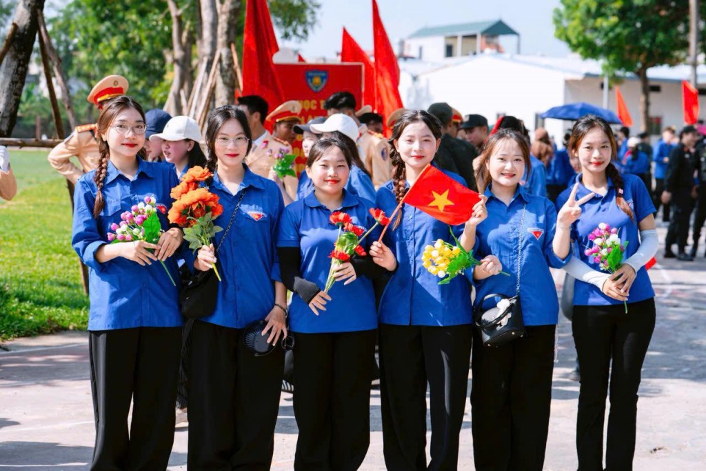 Các bạn trẻ